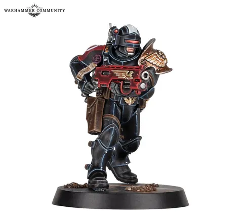 Arbitrator miniature